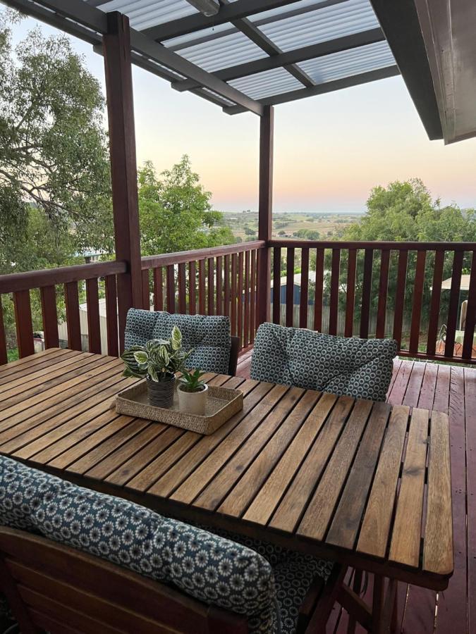 Childers Charmer With Aircon, Wifi & Modern Luxuries Exterior photo
